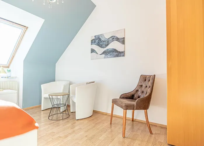 Lovely 2br Apt-near Bahnhof Rennweg & Belvedere Apartment *